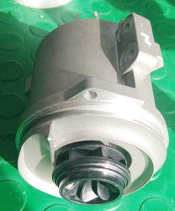 汽车发动机冷却水泵叶轮装配